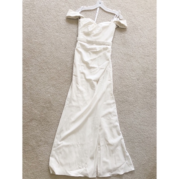 👰🏻Draped Off-The-Shoulder Crepe Sheath Gown - Picture 2 of 7